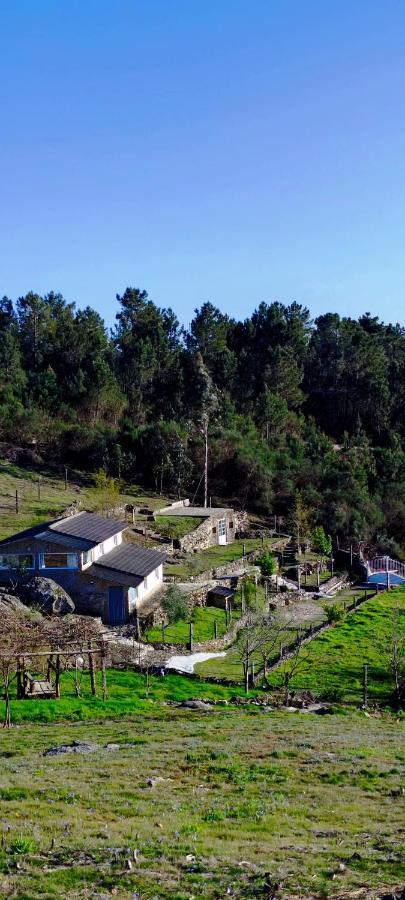 הוילה קסטרו דאירה Casa Do Monte מראה חיצוני תמונה